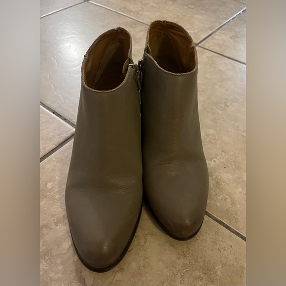Lucky Brand Ankle Boots - Picture 3 of 4